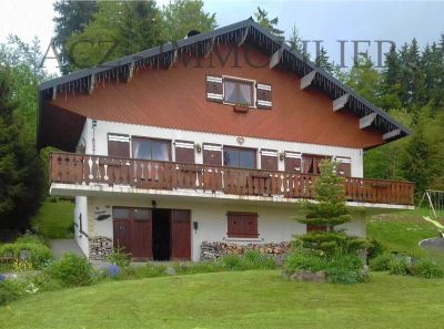 Jolie VILLA-CHALET authentique  PRÉMANON