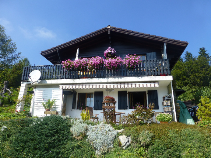 StCergue, Chalêt en madriers